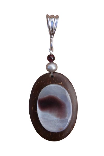 Sterling Silver, Coconut & Hammer Shell Pendant