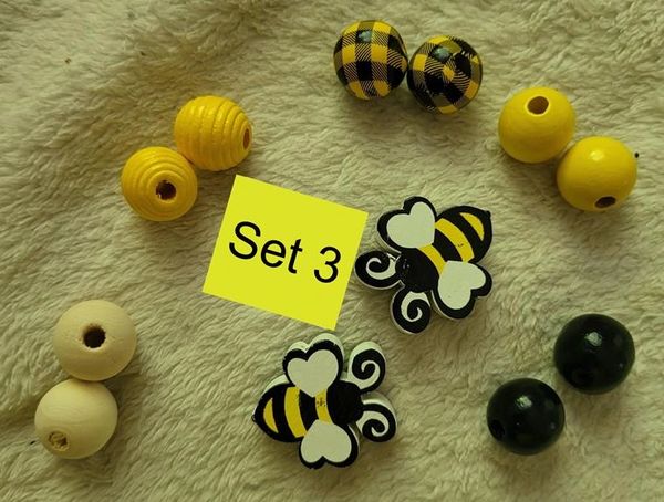 SET0003 Bees Beads