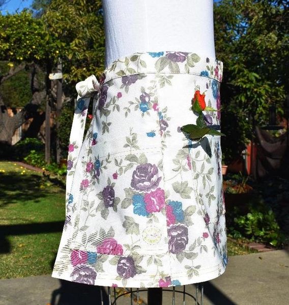 Skirt Apron | Thyme to Garden Apparel for Women. Out and About garden ...