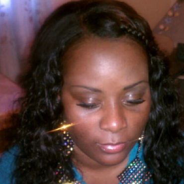 Virgin Indian hair Naturally Curly 
Sew-in with side part