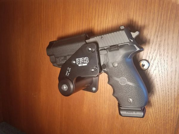 PRO 3 SIDE HOLSTER MOUNT