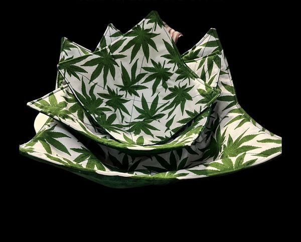 Microwaveable Bowl Cozy - Cannabis