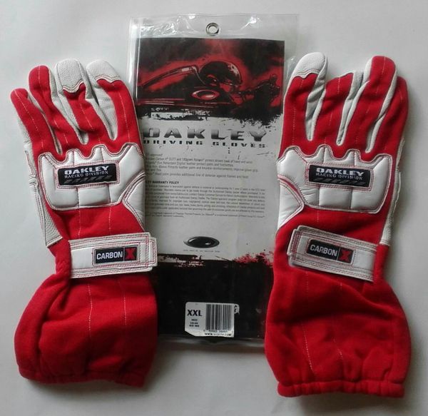 Oakley store racing gloves