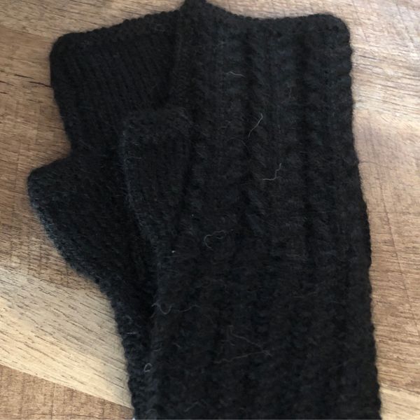 Classic Herringbone Alpaca Fingerless Gloves