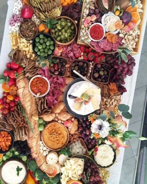 Hot & Cold Grazing Catering Platters