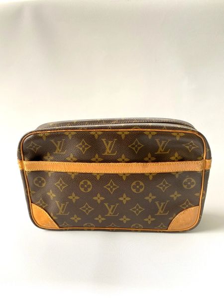 Louis Vuitton Compiegne 28 Clutch w Crossbody Strap - Affordable Luxury 