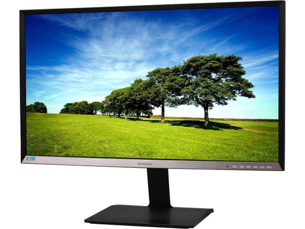 Refurbished (Good) Samsung S32D850T - SD850 Series - LED monitor - 32" - 2560 x 1440, 5 ms - HDMI, DVI, DisplayPort - titanium silver, matte black