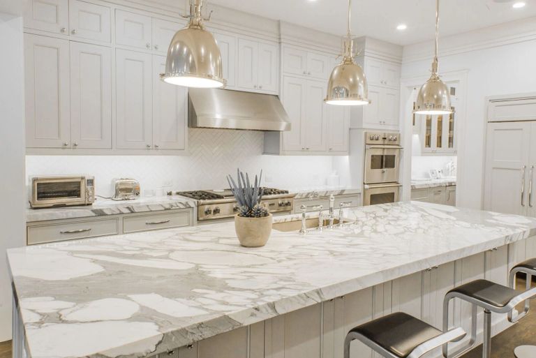 8 Things You Don T Know About Quartz Countertops