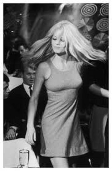 Bardot-1967-Two Weeks In September-1 hr 31 min - *used DVD ...