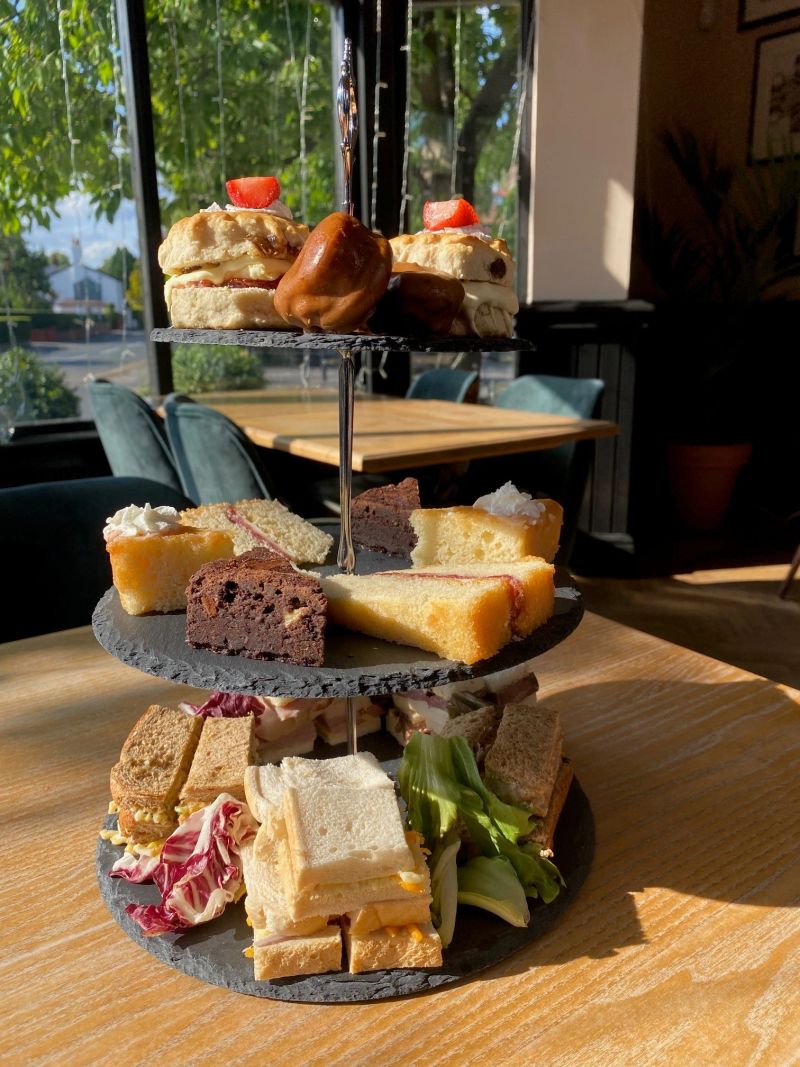 afternoon_tea_pic1.jpg