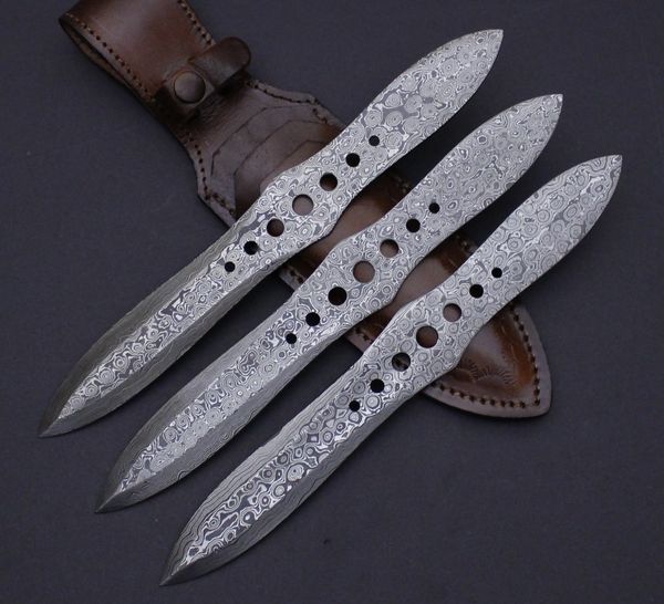 Best Handmade Throwing Knife in Canada & USA DAMASCUS KNIVES Grizzly Blades Genuine Damascus
