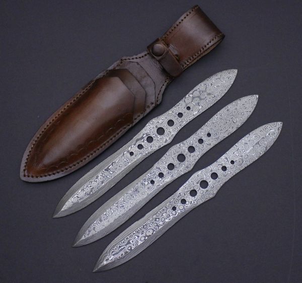 Best Handmade Throwing Knife in Canada & USA DAMASCUS KNIVES