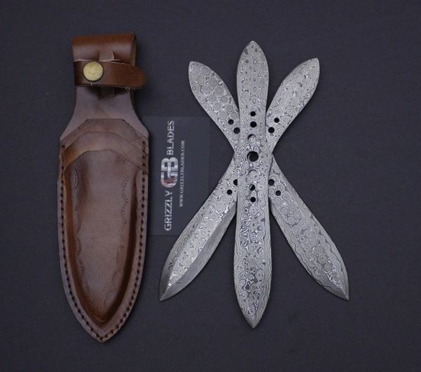 Best Handmade Throwing Knife in Canada & USA THREE KNIVES 8