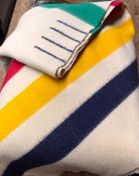 Blanket Hudson Bay 4 Points White with Multi Stripes