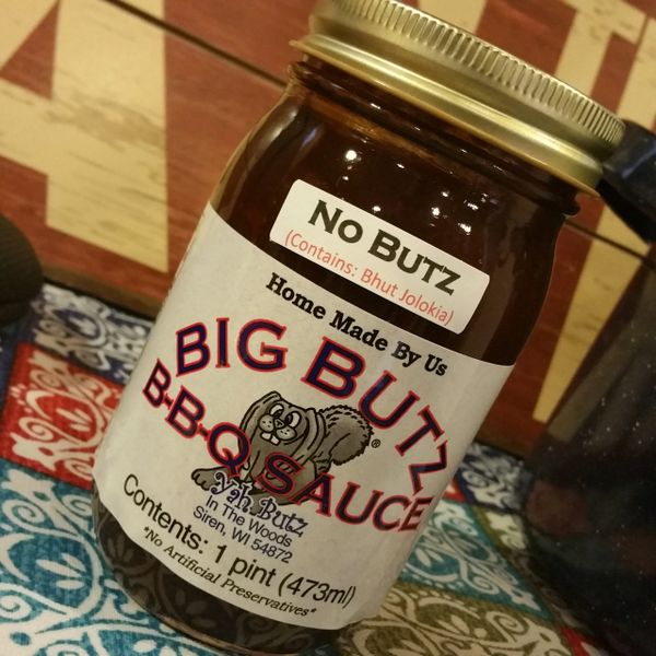 Big Butz "No Butz"(SUPER HOT!) B-B-Q Sauce - Pint (16 Oz)