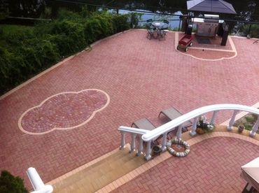 contractor Front porch, stups, pool, backyard, Pavers, concrete, asphalt, subbase, stone, affordable