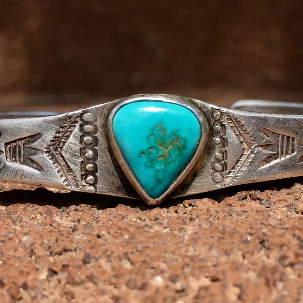 SOLD 1920s INGOT SILVER BLUE RAIN DROP SHAPED TURQUOISE STONE BIRD TRACK STAMPS PUEBLO CUFF BRACELET BIG WRIST