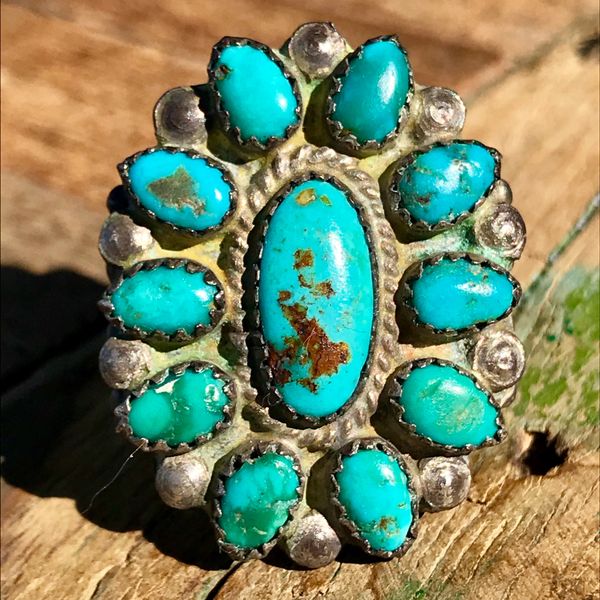SOLD 1940s ZUNI TURQUOISE & SILVER CLUSER RING