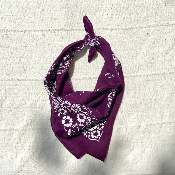 SOLD 1970s PURPLE FAST COLOR COTTON VINTAGE BANDANNA