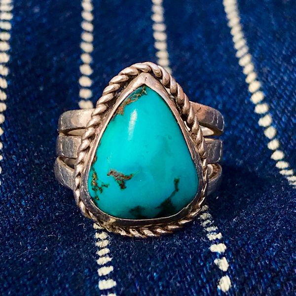 SOLD 1940s DARK BLUE RAIN DROP TURQUOISE INGOT SILVER PINKY RING