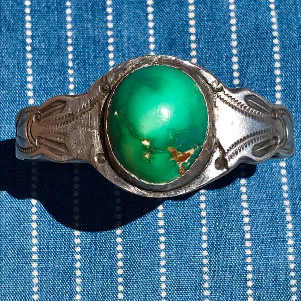 SOLD 1930s TALL BIG ROUND DOMED NEON GREEN CERILLOS TURQUOISE STAMPED INGOT SILVER STURDILY REPAIRED CUFF BRACELET