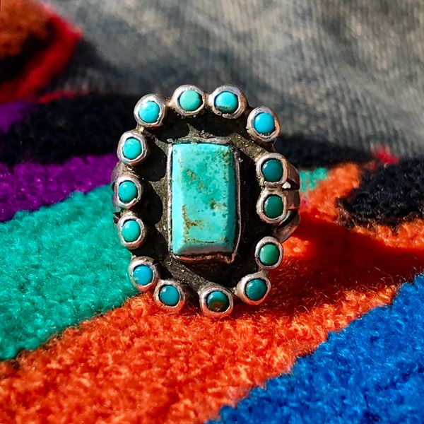 SOLD 1930s PETIT POINT SMALL ZUNI CLUSTER BLUE & GREEN TURQUOISE SILVER RING