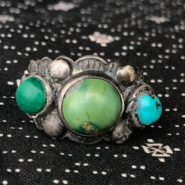 SOLD 1930s BLUE & GREEN TURQUOISE SILVER BAND FRED HARVEY ERA RING