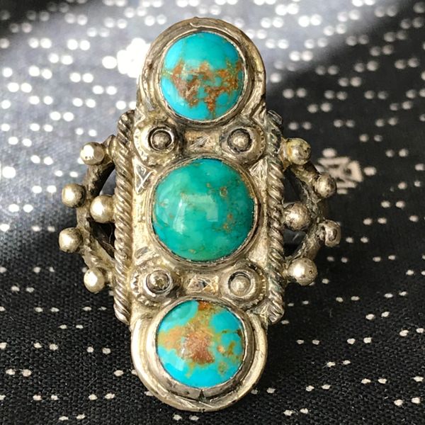 SOLD 1930s STOPLIGHT SILVER BLUE GREEN ROYSTON TURQUOISE LONG RING