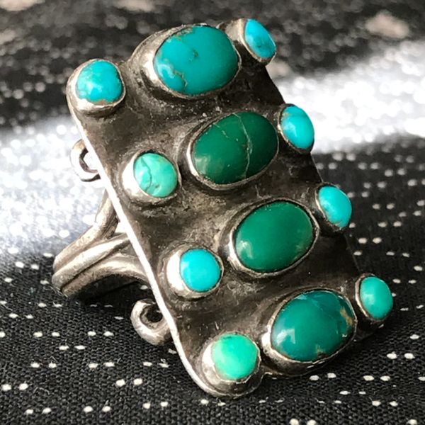 SOLD 1920s HUGE LONG ZUNI CLUSTER RARE SILVER GREEN TURQUOISE RING