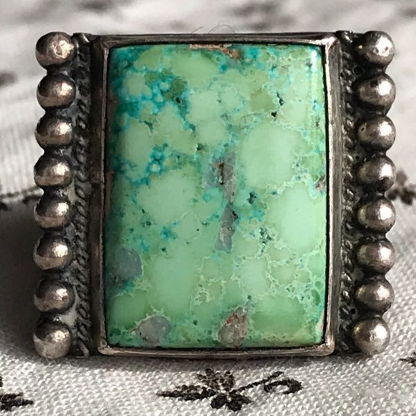 SOLD 1930s RECTANGLE LIGHT GREEN TURQUOISE SILVER FRED HARVEY TRADING POST RING