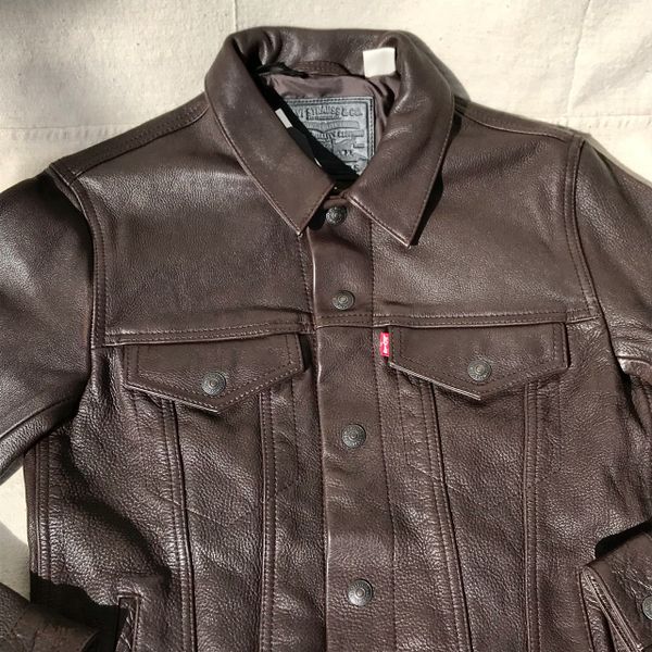 Descubrir 43+ imagen levi's leather jacket brown - Thptnganamst.edu.vn