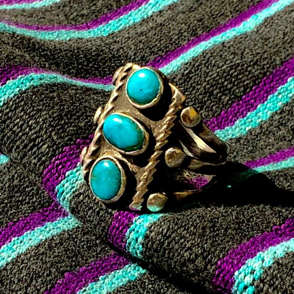 1920s NEON BLUE STOPLIGHT TURQUOISE INGOT SILVER TWISTED WIRE ROPE RING