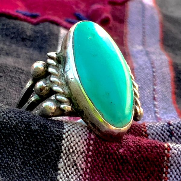 SOLD 1920s INGOT SILVER DOMED BLUE OVAL TURQUOISE SPLIT SHANK RING