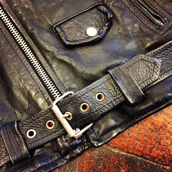 SOLD 1980s DISTRESSED BLACK LEATHER D POCKET BIKER JACKET