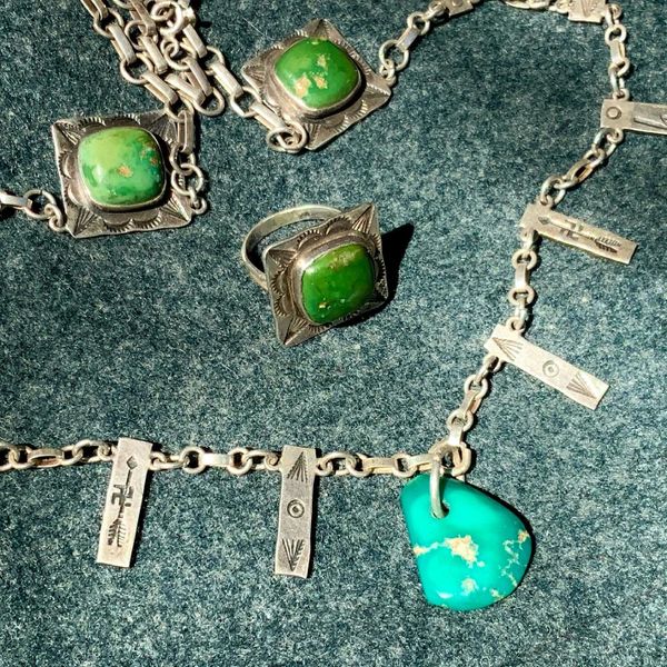 SOLD 1930s ROYSTON BLUE GEM TAB & CERILLOS GREEN TURQUOISE FRED HARVEY ERA WHIRLING LOG & ARROW SILVER CHAIN NECKLACE & RIMG SET