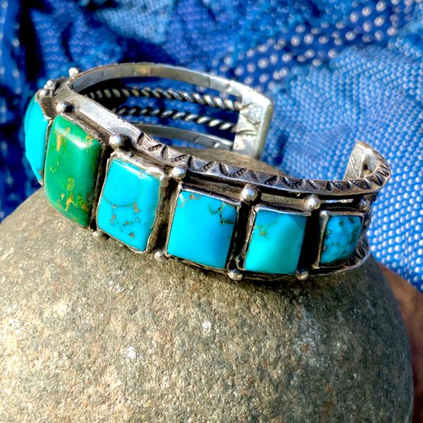 SOLD 1930s CARINATED BLUE & GREEN BEVELED SQUARE STAMPED ROW CUFF INGOT SILVER MENS BRACELET