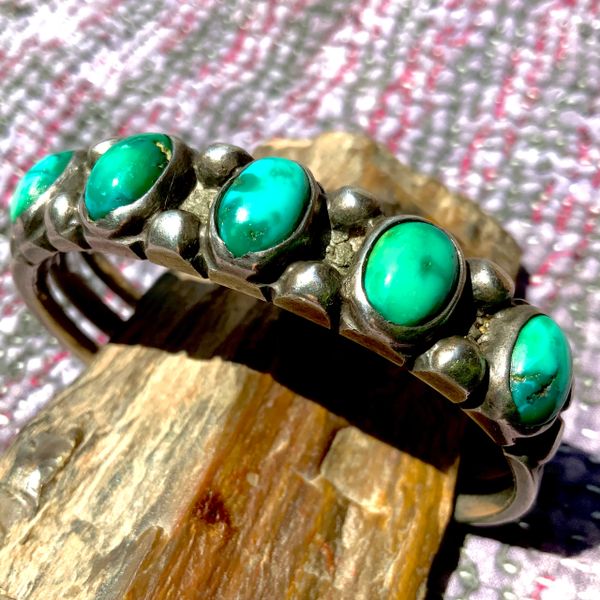 SOLD 1900s GREEN TURQUOISE THICK INGOT SILVER ROW CUFF BRACELET SPLIT SHANK EARLY HOLE PUNCH STAMPING WELL WORN & STACKED