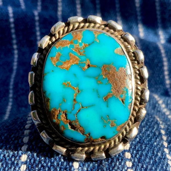 SOLD 1950s GARGANTUAN OVAL BISBEE BLUE TURQUOISE RING