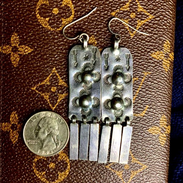 SOLD 1920s ARROW STAMPED REPOUSSE' SILVER DANGLE CHANDELIER EARRINGS