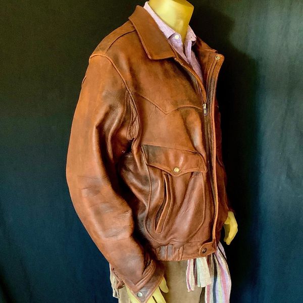 1980s DISTRESSED WELL WORN WESTERN SOUTHWESTERN STYLE LEATHER JACKET