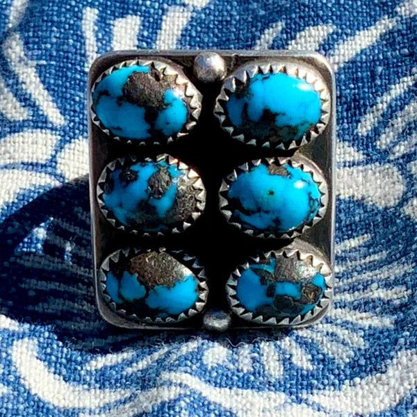 1970s 6 HAND CUT & HAND POLISHED STONES with HAND CUT BEZELS BLUE HIGH DOMED PERSIAN TURQUOISE CLUSTER RING HEAVY & HUGE MENS SIZE