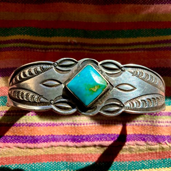 SOLD 1920s MENS SIZED SILVER WATER BUG STAMPED & BEVELED BLUE & GREEN ROYSTON TURQUOISE CUFF BRACELET