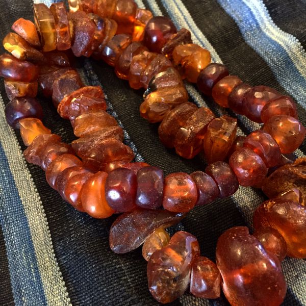 1800s FACETED BALTIC AMBER FACETED BEADS NECKLACE