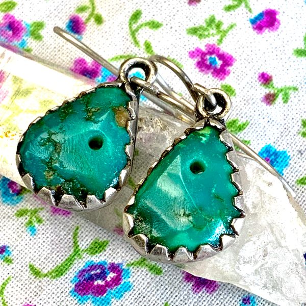 1920s Sawtoothed Hand-cut Silver Bezeled Greasy Caribbean Blue Green Turquoise Tab Earrings