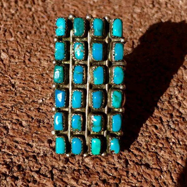 SOLD 1930s FINGER LONG CLUSTER TURQUOISE RING
