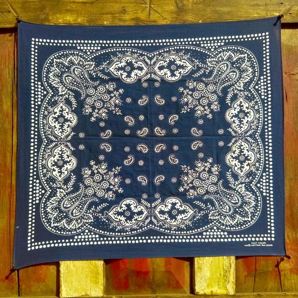 VINTAGE INDIGO BLUE BANDANNA # 11