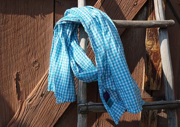 BLUE COTTON GINGHAM SCARF