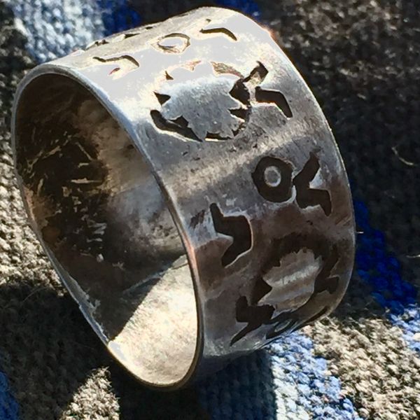 SOLD 1880s BEDOUIN WIDE SILVER INGOT REPOUSSE' BAND RING