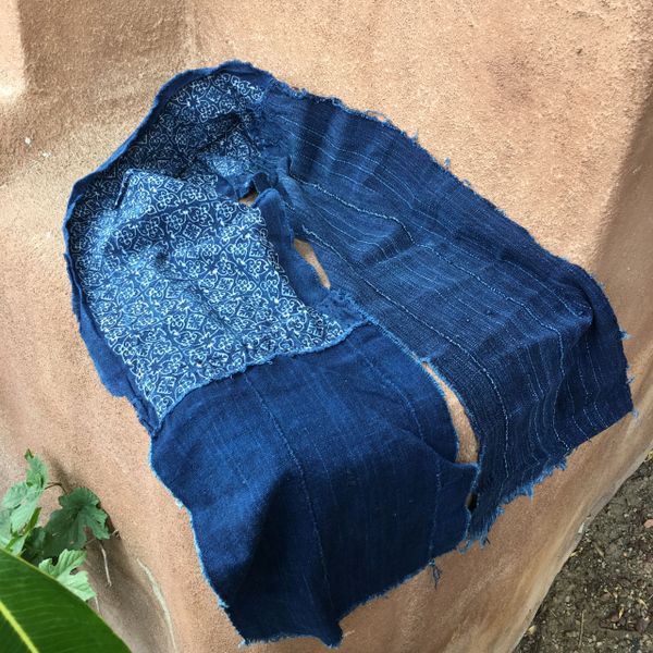 SOLD ANTIQUE THAI BLOCK PRINTED AFRICAN INDIGO ASCOT