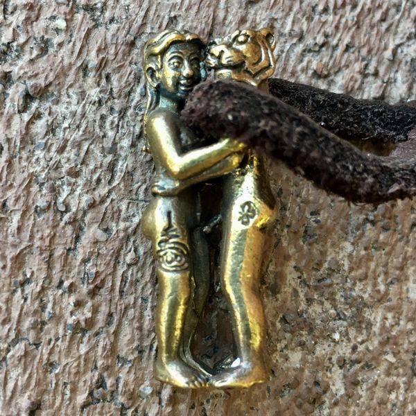 BRASS TIGER LOVER COUPLE PENDANT on AMERICAN BUFFALO